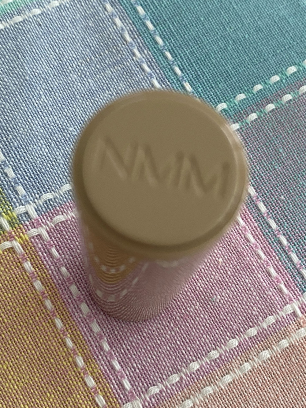 💄 NEW | ONLY SWATCHED | NMM | PLUM LIPSTICK - Picture 3 of 5